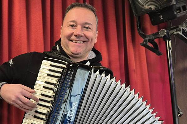 Dynamic Content Image